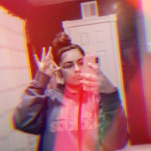 Meet your Posher, Bibi